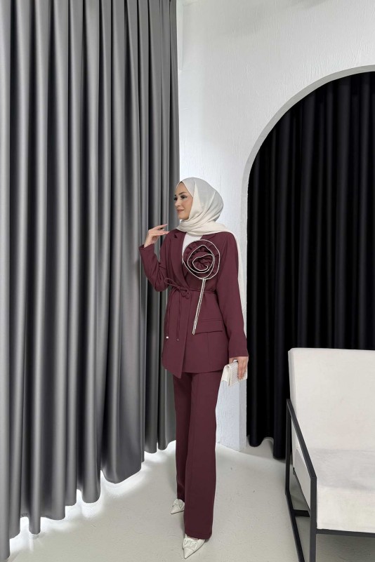 BORDO Gül Broşlu Krep Ceketli Takım 32-4009